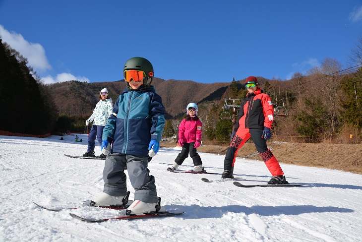 長野県にある子供向けスキー場伊那スキーリゾートは家族にぴったり！